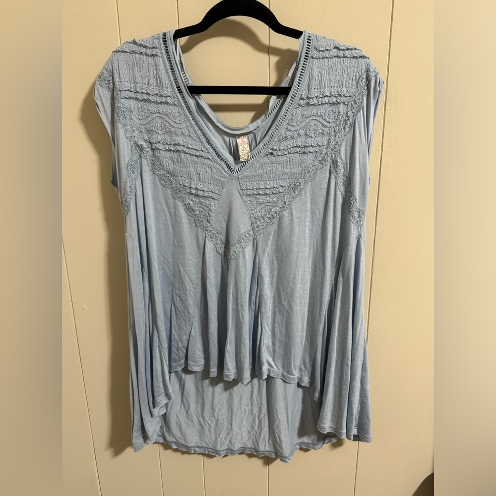 Free people light blue lace oversized top XS TP tank cami bohemian